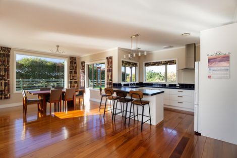 Photo of property in 305 Redcastle Road, Oamaru North, Oamaru, 9492