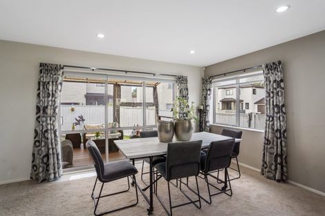 Photo of property in 126c Wellington Street, Howick, Auckland, 2014