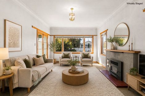 Photo of property in 901 Heretaunga Street East, Parkvale, Hastings, 4122
