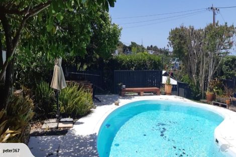Photo of property in 2/46 Lyons Avenue, Murrays Bay, Auckland, 0630