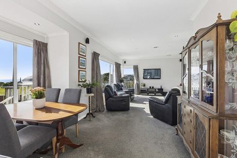 Photo of property in 62 Tireti Road, Titahi Bay, Porirua, 5022