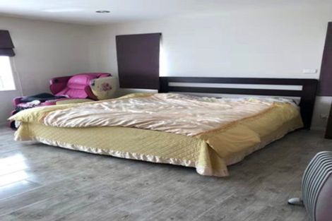 Photo of property in 114a Lake Road, Northcote, Auckland, 0627