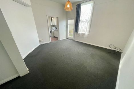 Photo of property in 4a/8 Howard Street, Mount Cook, Wellington, 6021