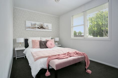 Photo of property in 74 Arnold Street, Leamington, Cambridge, 3432