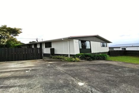 Photo of property in 79a/1 Colwill Road, Massey, Auckland, 0614