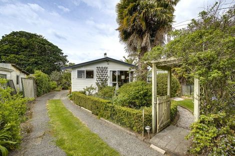 Photo of property in 13 Sheehan Street, Bay View, Napier, 4104
