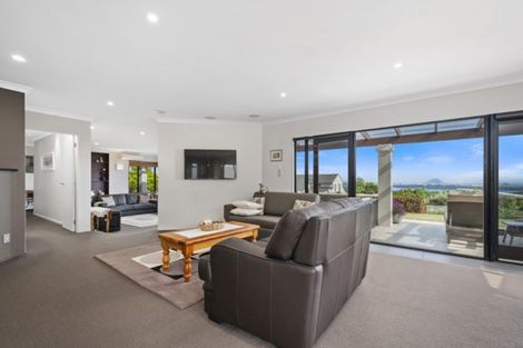 Photo of property in 105r Waikite Road, Welcome Bay, Tauranga, 3175