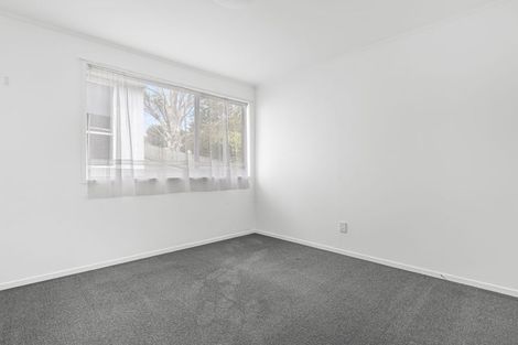 Photo of property in 28 Terra Nova Street, Glen Eden, Auckland, 0602