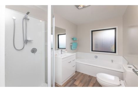 Photo of property in 16 Hannington Way, Rolleston, 7615