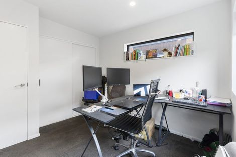 Photo of property in 23c Chippendale Crescent, Birkdale, Auckland, 0626