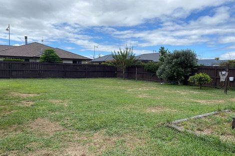 Photo of property in 3 Highbury Place, Nawton, Hamilton, 3200