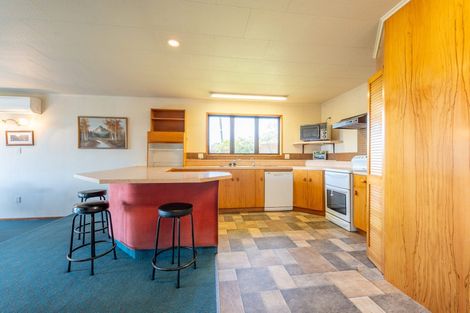 Photo of property in 16 Coronation Street, Moeraki, Palmerston, 9482