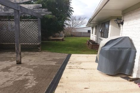 Photo of property in 20 Norfolk Rise, Waiuku, 2123