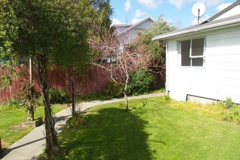 Photo of property in 8 Coleman Place, Darfield, 7510