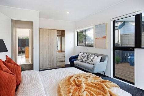 Photo of property in 42a Matakatia Parade, Matakatia, Whangaparaoa, 0930