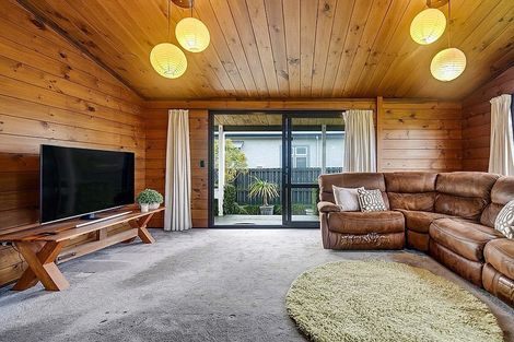 Photo of property in 247 Tukapa Street, Westown, New Plymouth, 4310