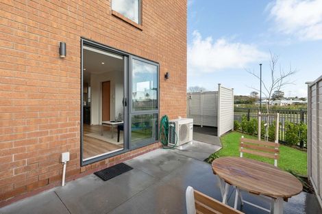 Photo of property in 54 Te Napi Drive, Takanini, 2112