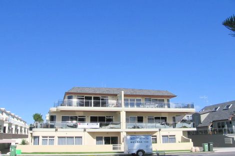 Photo of property in 45 Marine Parade, Mount Maunganui, 3116