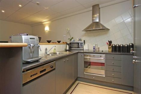 Photo of property in Sirocco Apartments, 302/8u Church Street, Wellington Central, Wellington, 6011
