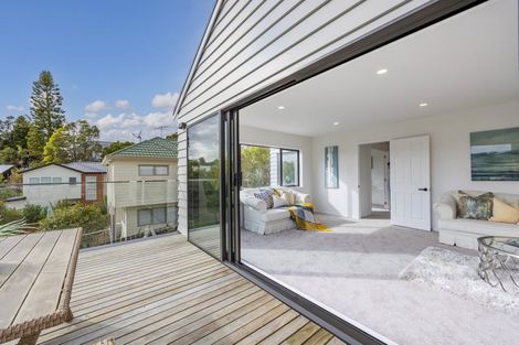 Photo of property in 7a Manuwai Road, Torbay, Auckland, 0630
