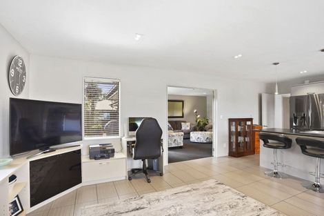 Photo of property in 22 Merrilees Place, Linwood, Christchurch, 8062