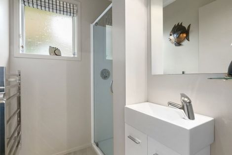 Photo of property in 42 Glendevon Place, Vauxhall, Dunedin, 9013