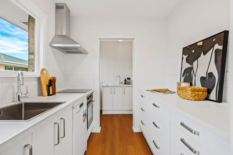 Photo of property in 1/17 Frensham Crescent, Woolston, Christchurch, 8062