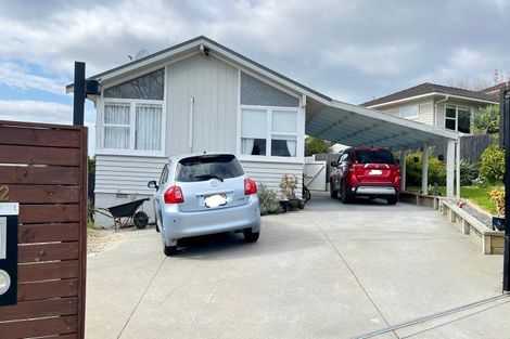 Photo of property in 32 Sunvue Road, Glen Eden, Auckland, 0602
