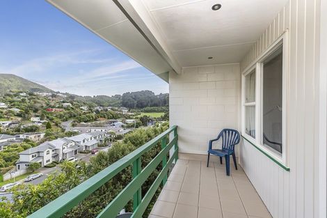Photo of property in 14f2 Astor Street, Karori, Wellington, 6012