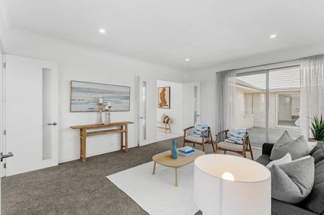 Photo of property in 32 The Runway, Wigram, Christchurch, 8042