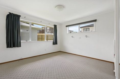 Photo of property in 7 Nielsen Place, Massey, Auckland, 0614