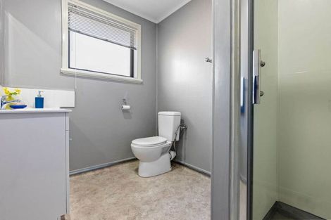 Photo of property in 2/7 Manuia Road, Takanini, 2112