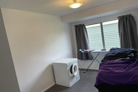 Photo of property in 81 Roberts Line, Kelvin Grove, Palmerston North, 4414