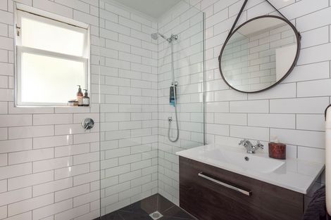 Photo of property in 42d Hillside Road, Papatoetoe, Auckland, 2025