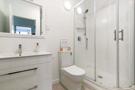 Photo of property in Hobson Court Flats, 58/70u Hobson Street, Thorndon, Wellington, 6011