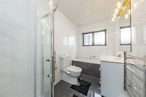 Photo of property in 51 Tarapiroe Avenue, Takanini, 2112