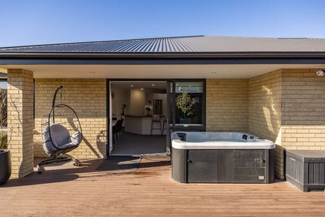 Photo of property in 47 Factory Road, Belfast, Christchurch, 8051