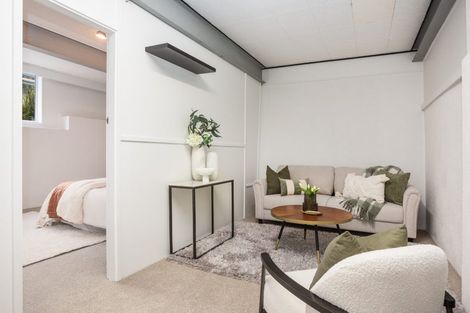 Photo of property in 18 Woodland Road, Johnsonville, Wellington, 6037