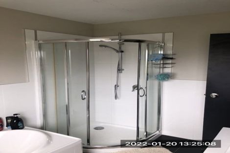 Photo of property in 45 Riverglade Parkway, Te Atatu South, Auckland, 0610