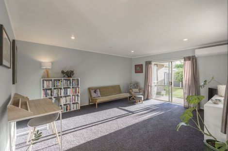Photo of property in 23 Michael Road, Paraparaumu Beach, Paraparaumu, 5032