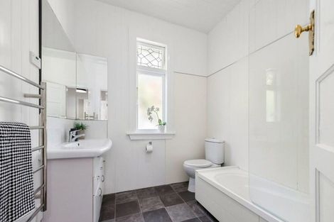 Photo of property in 388 Fergusson Drive, Heretaunga, Upper Hutt, 5018