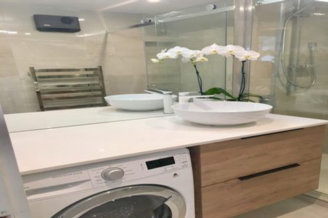 Photo of property in 102 Winchester Street, Merivale, Christchurch, 8014