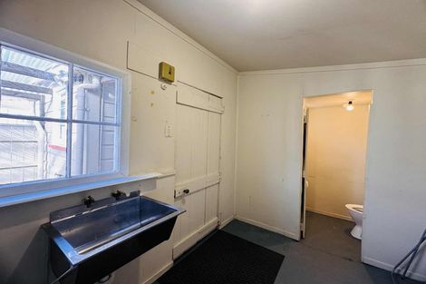 Photo of property in 105 Pitt Street, Palmerston North, 4410
