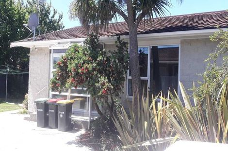 Photo of property in 42 Strathfield Avenue, Dallington, Christchurch, 8061