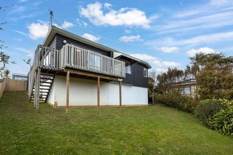 Photo of property in 1/12 Sunnyfield Crescent, Glenfield, Auckland, 0629