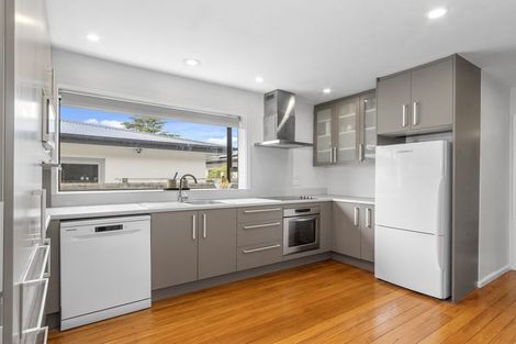 Photo of property in 1/365 Avonhead Road, Avonhead, Christchurch, 8042