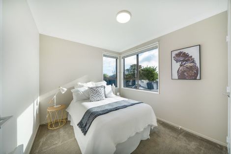 Photo of property in 3 Arima Place, Grenada Village, Wellington, 6037