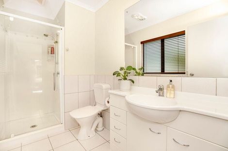 Photo of property in 30 Blackwood Drive, Wattle Downs, Auckland, 2103