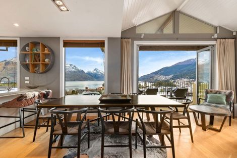 Photo of property in The Woods, 12u 5 Dublin Street, Queenstown, 9300