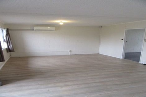 Photo of property in 2/49 Picton Avenue, Riccarton, Christchurch, 8011